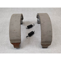 Mâchoires de frein Honda PC800 Pacific Coast 06430-MR5-006