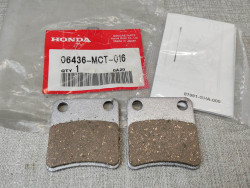 Jeu plaquettes de frein FJS400A/D 02-09 FJS600/A/D 01-07 HONDA 06436-MCT-016