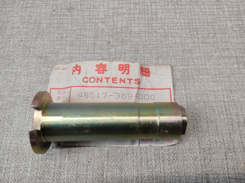 Axe pédale frein arrière Honda CB360 CB250 - 46517-369-000