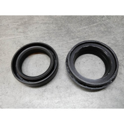 Kit joint spi + cache poussière CBR125RW 2007 HONDA 51490-KRM-851