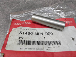 Entretoise vis repose pied CBR1000R/RA 09-11 HONDA 51486-MFN-D00
