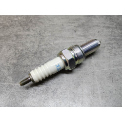 Bougie NGK CR7EK 7546 Standard - Pièce Neuve Moto Honda