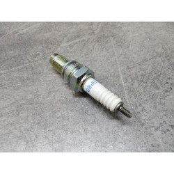 Bougie NGK DPR8Z - 4730