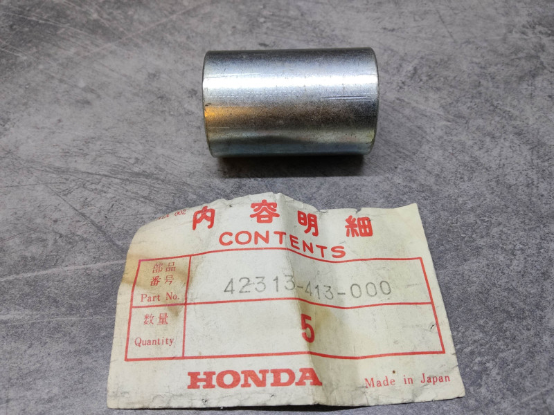 Entretoise roue arrière Honda CB250 CB400 CM400 CM450 - Neuve