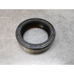 Joint spi GT185 RM100 RV125 S32...SUZUKI 51153-08011