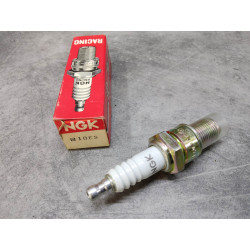 Bougie NGK B10ES Kawasaki - Pièce Neuve | NGK Spark Plugs