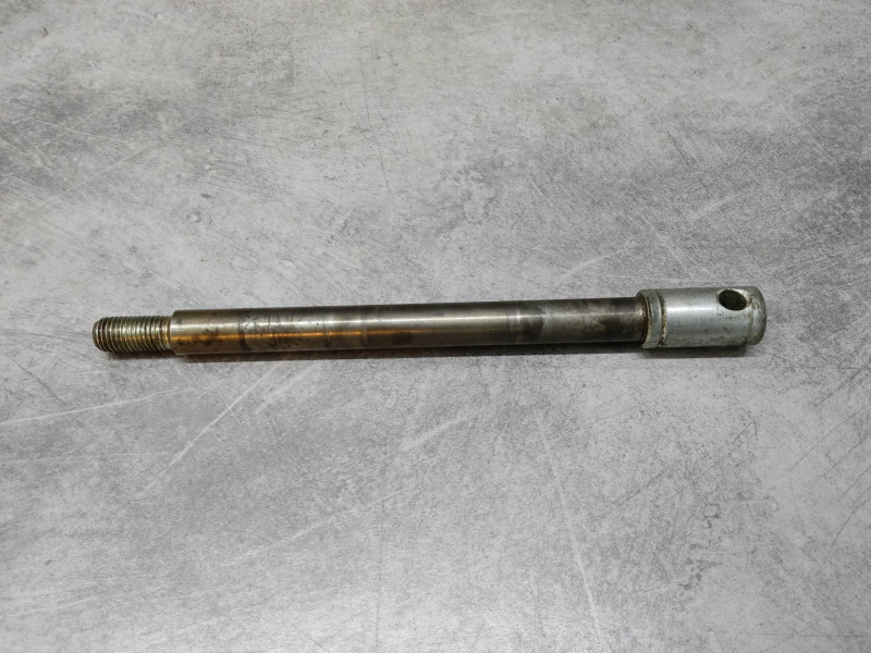 Axe roue avant CB450 CL450 HONDA 44301-347-000OCC