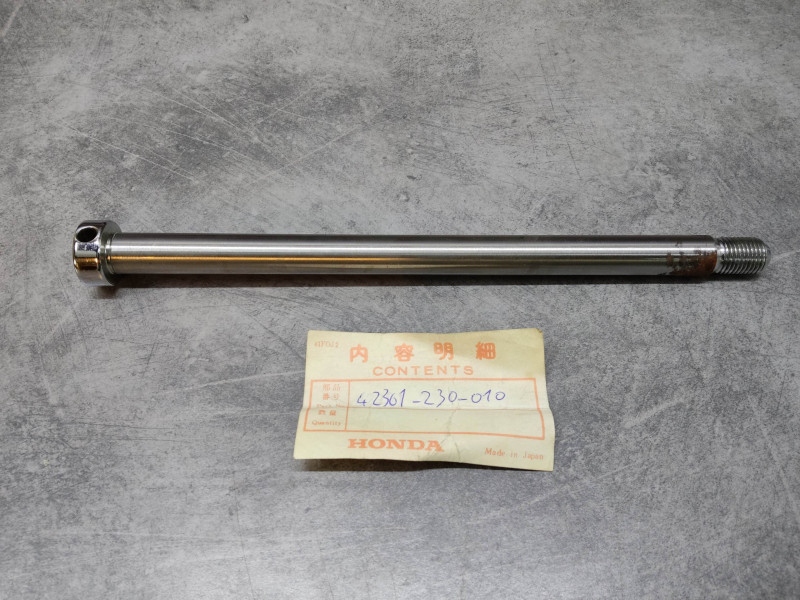 Axe roue arrière CA175 CB125 CD125 CD175 CL125 GL175 HONDA 42301-230-010