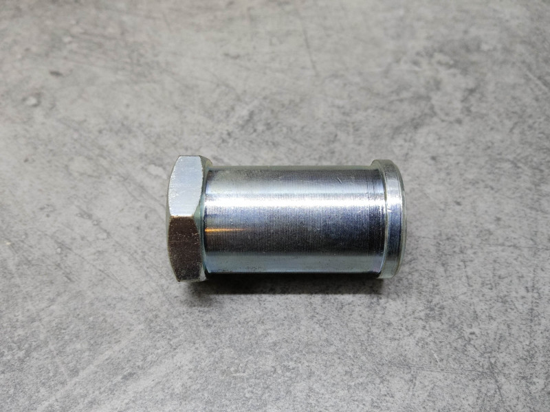 Ecrou sur axe roue avant CB1100 CB250-360 CB400...HONDA 90305-333-000