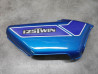 Cache latéral droit bleu Honda CB125T 83540-399-700ZB