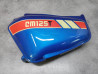 Cache latéral gauche bleu Honda CM125T 83640-419-000