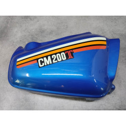 Cache latéral droit bleu Honda CM200T 83540-419-000