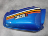 Cache latéral droit bleu Honda CM200T 83540-419-000