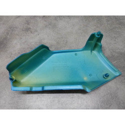 Cache latéral droit Honda CB125T neuf – Réf. 83540-399-305ZA