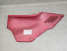 Cache latéral gauche avec rauyres légères pour VF1000F honda 83700-MB6-630ZC