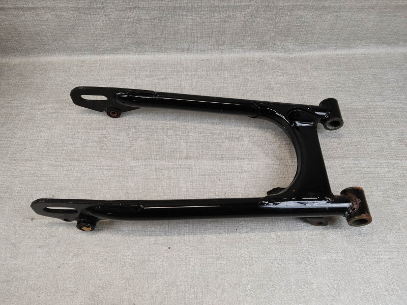 Bras Oscillant Neuf Honda CB125 B6 K5 - Réf. 52100-336-000B