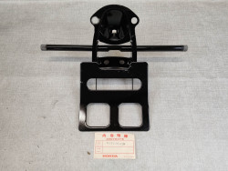 Support de plaque neuf HONDA 84701-383-720