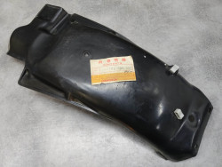 Garde boue AR plastique interne OCCASION CB550K2 CB550F HONDA 80101-390-000OCC