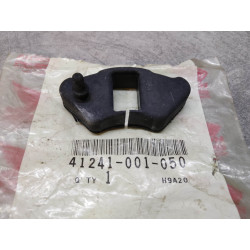 Silentbloc de transmission de roue AR de C50/C70 77 HONDA 41241-001-050
