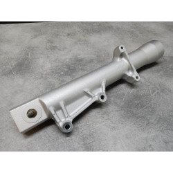 Fourreau de fourche coté droit VT125C/C2 SHADOW 99-06 HONDA 51420-KGB-612