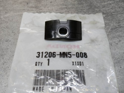 Isolant de terminal GL1500 88-03 HONDA 31206-MN5-008