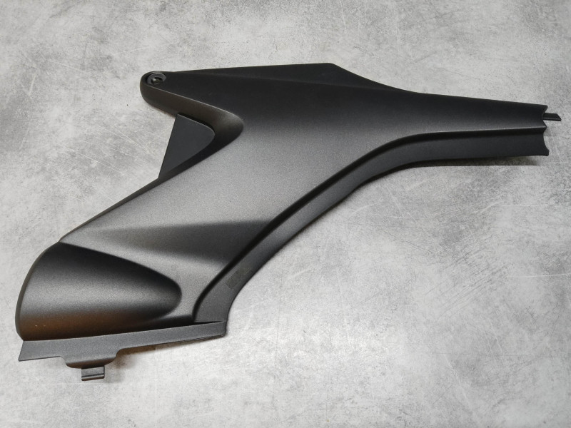 Cache latéral droit Honda CB600F Hornet 03-06 noir NH312M