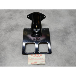 Support Feu Arrière Honda CG125 K1 1981 – Réf. 84701-397-600