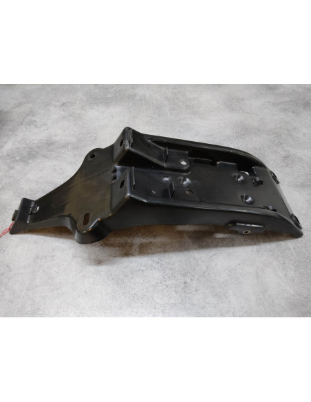 Bavette garde boue arrière XR250R XR400R/R3 2000-04 HONDA 84701-KCY-E60