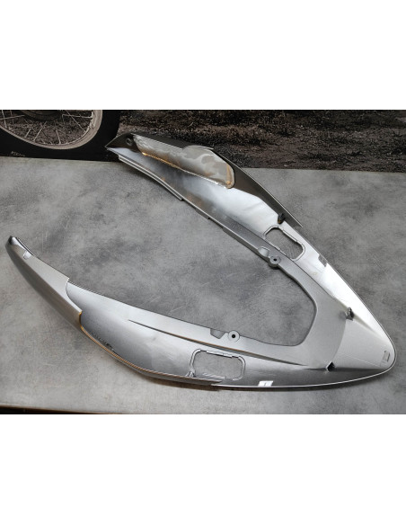 Auvent arrière de selle VFR800/A 04-09 HONDA 77215-MCW-D60ZA