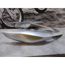 Auvent arrière de selle VFR800/A 04-09 HONDA 77215-MCW-D60ZA