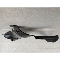 Garniture coté droit de NT700V 2006 à 2016 HONDA 64270-MEW-920