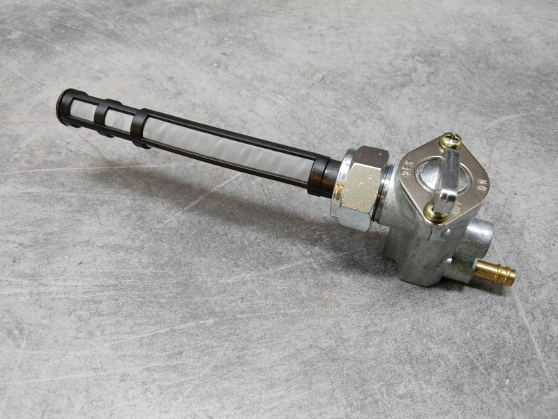Robinet d'essence HONDA Adaptable CB750 K5 K6 16950-341-671 P
