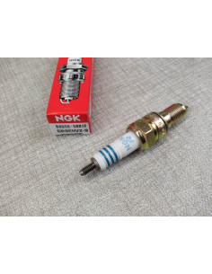 Bougie NGK CR8EHVX-9 origine HONDA 98059-5891F