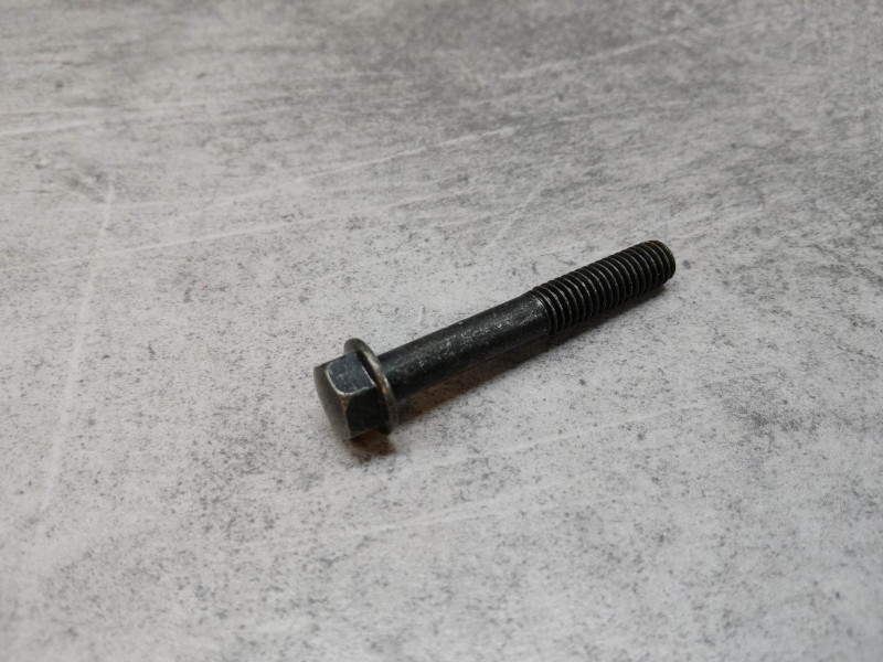 Vis 6x40 HONDA 96001-0604007