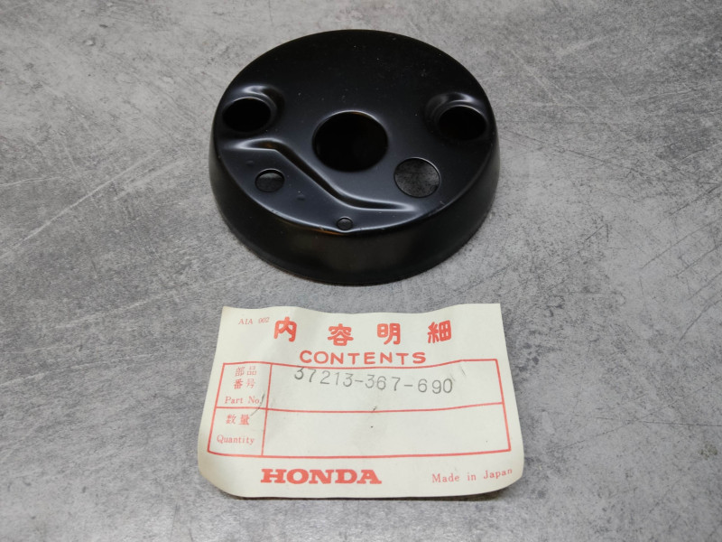 Coupelle dessous compteur HONDA 37213-367-690