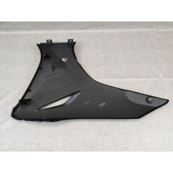 Bas de carénage droit noir rouge Honda CBR125R 2004