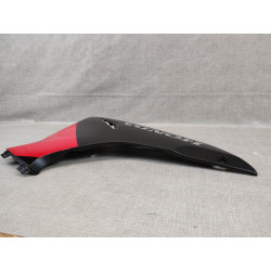 Bas de carénage droit noir rouge Honda CBR125R 2004