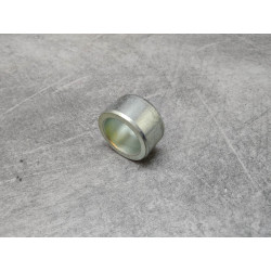 Entretoise gauche roue avant CB 400/750/1000 CBR 400/600 HONDA 44312-KV3-700
