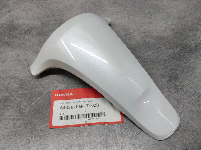 Cache panneau d'indicateur *NHA16P* PCX125 13/14 HONDA 64338-KWN-710ZS