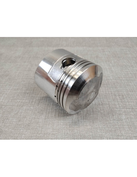 Piston cote std 64mm CB350K2 à K4 CL350 K2 à K5 SL350 K HONDA 13101-312-010