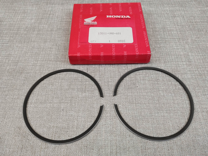 jeu de segments standard de FL350R Odyssey 1985 HONDA 13011-VM0-681