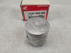 Piston nu cote standard de NH80 Lead 1992-1994 HONDA 13101-GC8-000