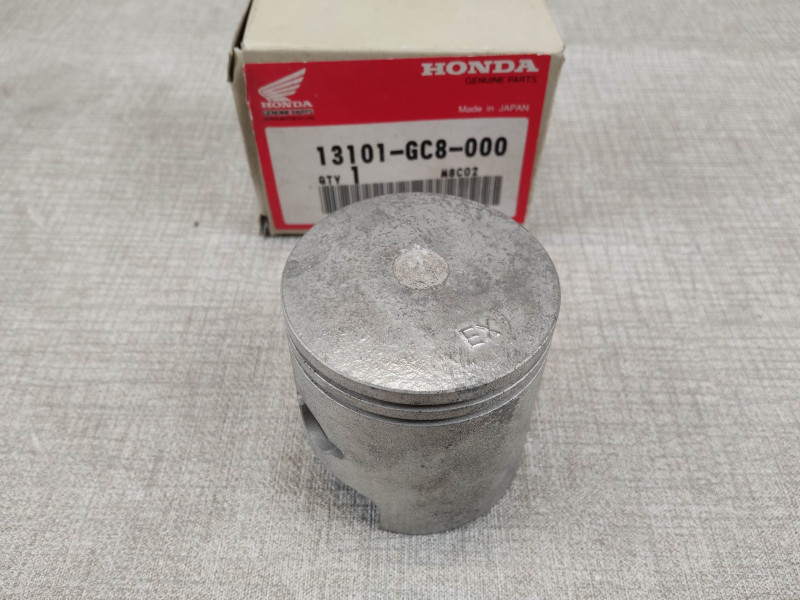 Piston nu cote standard de NH80 Lead 1992-1994 HONDA 13101-GC8-000