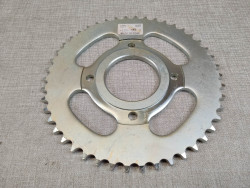 Couronne de transmission 46 dents de SL125  K1 ADAPTABLE HONDA 41201-110-000A