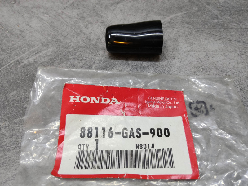 Cache écrou NSR50R NSR75 97-00 HONDA 88116-GAS-900
