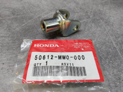 Support repose pied avant CBR900RR 92-94 HONDA 50612-MW0-000