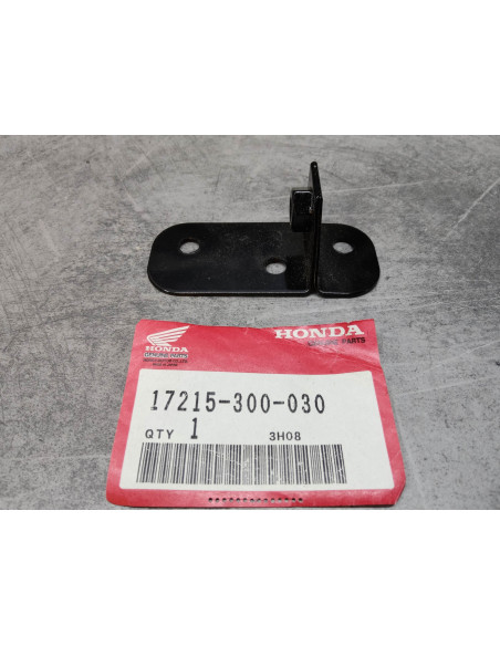 Plaque fixation boite à air droite CB750 K0-K6 HONDA 17215-300-030