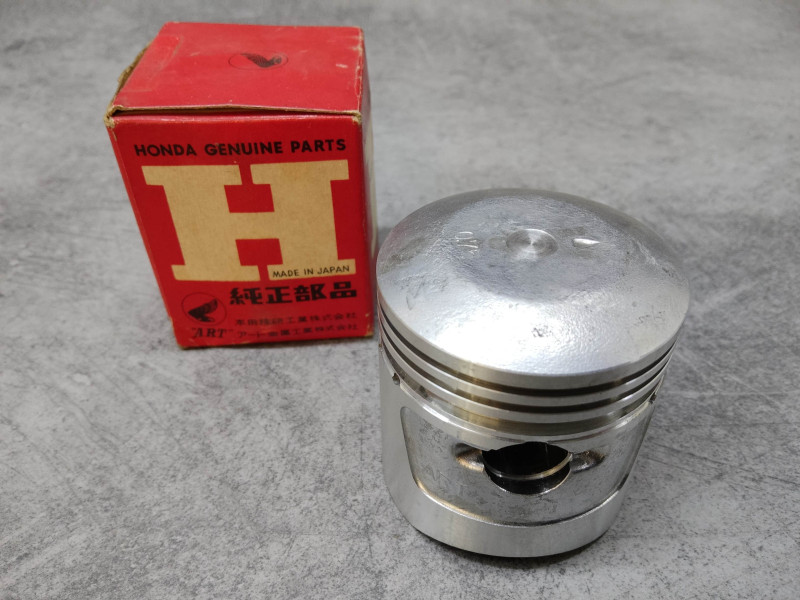 Piston 0.75 C200 CA200 CT200 63/64 HONDA C2001361S3