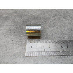 Entretoise roue avant CA125 95/96 CMX250 96-03 HONDA 44311-KEB-900