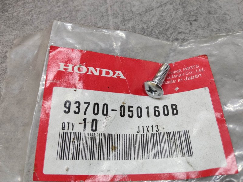 Vis 5x16 93700050160B 93700-050160B HONDA